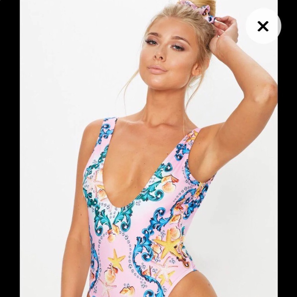 Pretty Little Thing swimsuit
